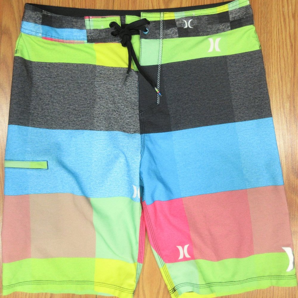 HURLEY PHANTOM UNLINED SWIM SHORTS POLY/SPANDEX Sz 31